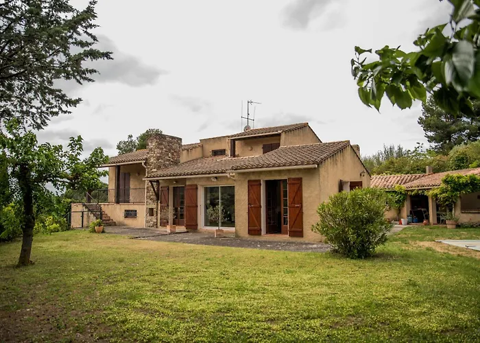 Les Hauts De Palaja, With Pool And Parking Villa